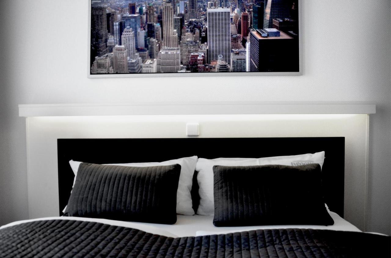 Apartment 6